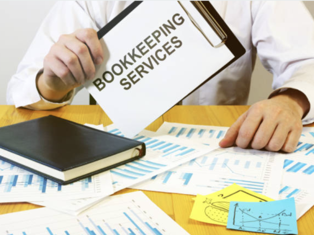 Bookkeeping Tips for Service-Based Businesses